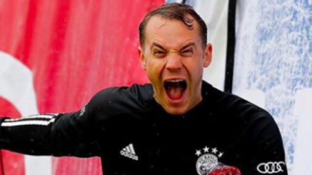 Le gardien Manuel Neuer créé la polémique en chantant un chant raciste - Photo Instagram Neuer
