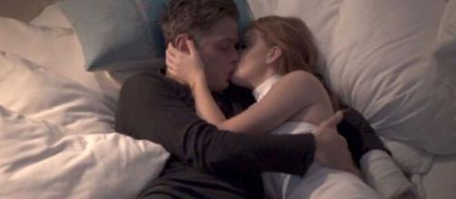 Arthur e Eliza terão noite romântica em 'Totalmente Demais'. (Reprodução/TV Globo)