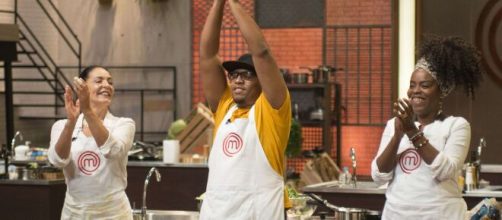 Hailton foi o vencedor do primeiro episódio do 'Masterchef' 2020. (Arquivo Blasting News)