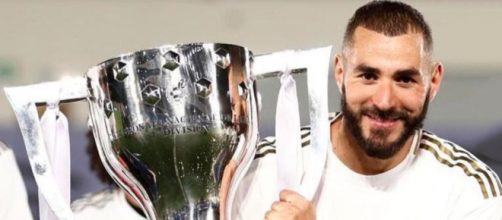Karim Benzema: l'Espagne s'enflamme sur le français, 'il mérite de gagner le ballon d'or'. Crédit image: Instagram @karimbenzema