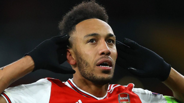 Aubameyang double buteur hier avec Arsenal