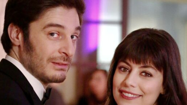Alessandra Mastronardi si congratula con Guanciale per le nozze.