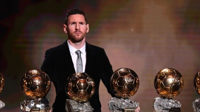 Ballon d'or 2020 annulé, la toile s'enflamme