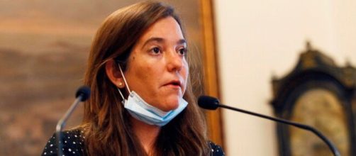 Coronavirus / La alcaldesa de A Coruña anuncia medidas legales por el viaje del Fuenlabrada