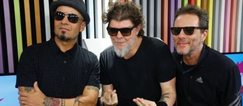 Sérgio Britto, Branco Mello e Tony Bellotto são os únicos membros do Titãs em atividade pela banda. (Reprodução/YouTube)