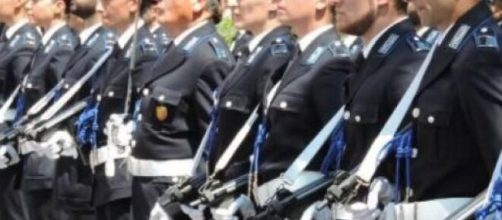 Polizia Penitenziaria: sit-in di protesta davanti al carcere Pagliarelli.