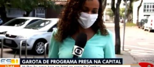 Repórter ri durante notícia e viraliza. (Arquivo Blasting News)