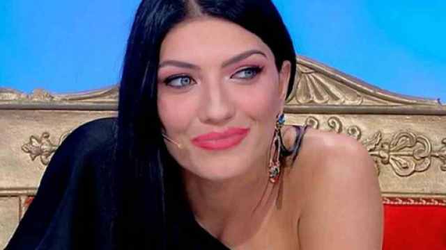 Giovanna Abate, ex Uomini e Donne, avrebbe un flirt con Umberto Gaudino di Amici (Rumors).