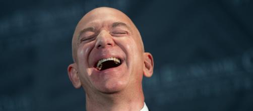 Jeff Bezos se convierte en la persona que más dinero ha ganado en un solo día en la historia