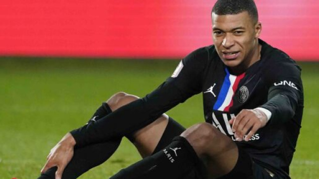 Kylian Mbappe Misses PSG Training Ahead of Key UCL Clash with ... - fubo.tv