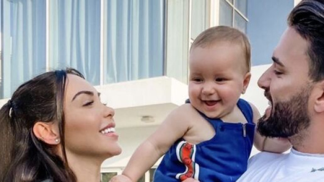 Nabilla doit subir une op&eacute;ration apparemment en urgence, que ce ... - barbanews.com