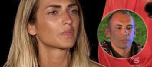 Temptation Island, Valeria Liberati beccata insieme all'ex, Deianira Marzano: 'Sei più ridicola di Ciavy'.