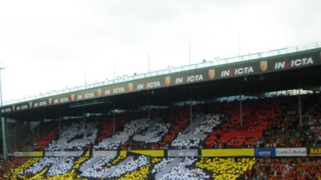 Fichier:Tifo Lens-Lille 2009.jpg — Wikipédia - wikipedia.org