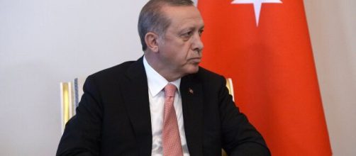 Erdogan ha dichiarato di voler contrastare l'immoralità presente sui social media.