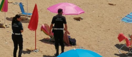 Ostia, arrestato il 23enne che ha cercato di vendere il figlio di tre anni sul lungomare di Ostia.