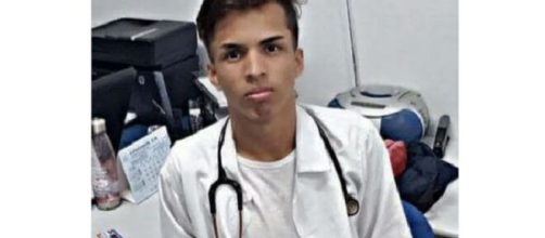 Técnico de enfermagem de 22 anos morre de covid-19. (Reprodução/Facebook)