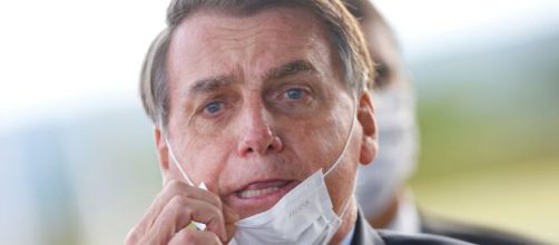 Bolsonaro veta diversos pontos de lei que obriga uso de máscaras. (Arquivo Blasting News)