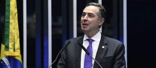 Luís Roberto Barroso prestigiou sessão no Congresso Nacional. (Arquivo Blasting News)