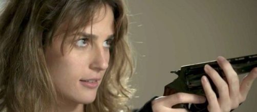 Sofia pedirá a Jacaré para matar a irmã em 'Totalmente Demais'. (Reprodução/TV Globo)
