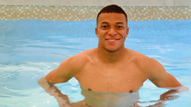 Mbappé encense sur Twitter, Zlatan Ibrahimovic qui le bluff, la toile s'enflamme