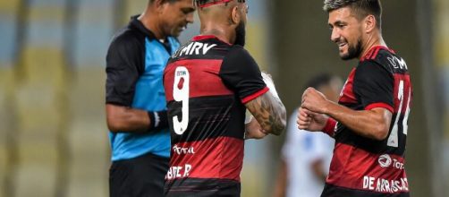 Flamengo: Emissoras avaliam efeitos da MP e custos por possível acordo. (Arquivo Blasting News)