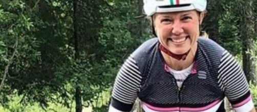 Lutto nel ciclismo: Roberta Agosti è deceduta per un tragico incidente mentre si allenava.