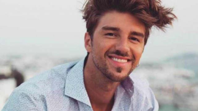 Andrea Damante torna al fare il dj: norme anti-Covid non rispettate e locale chiuso 5 giorni.