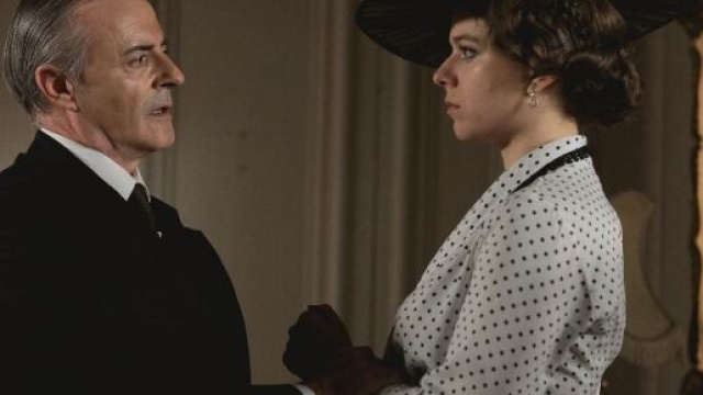 Una vita, trame dal 12 al 18 luglio: Genoveva torna ad Acacias con Alfredo Bryce.