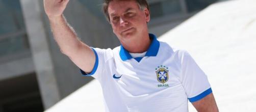 Bolsonaro testa positivo para coronavírus. (Arquivo Blasting News)