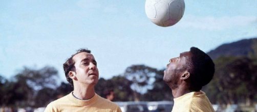 Tostao e Pelé in allenamento con la nazionale brasiliana.