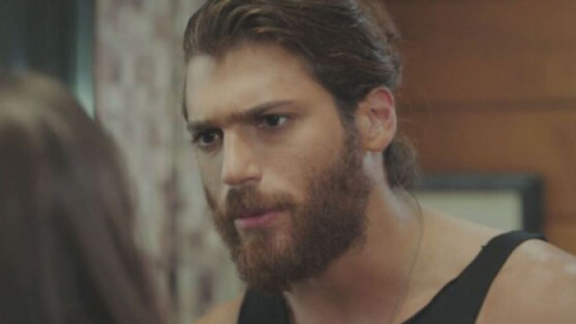 Spoiler Daydreamer: Can organizza la nuova campagna pubblicitaria.