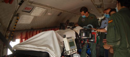La UMAER ha sabido compartimentar los aviones de evacuación para aprovechar el espacio y transportar a enfermos de Coronavirus sin riesgo