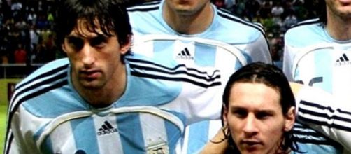 Milito e Messi hanno giocato insieme nella nazionale dell'Argentina.