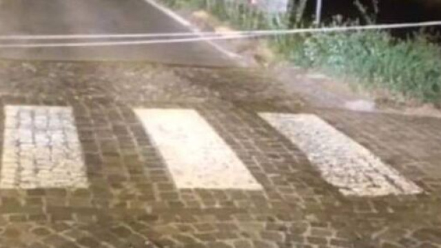 Rimini: tendono una corda per strada provocando un incidentre, ferita 22enne.