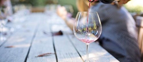 El vino puede reducir los daños en el coronavirus