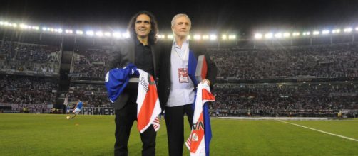 Sorín e Perfumo foram os argentinos que se destacaram no futebol brasileiro, ao defender o Cruzeiro. (Arquivo Blasting News)
