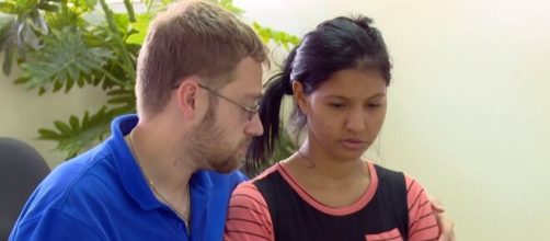 '90 Day Fiancé': Karine allegedly flee to Brazil to avoid at least 5-years of jail time. [Image Source: TLC/ YouTube]