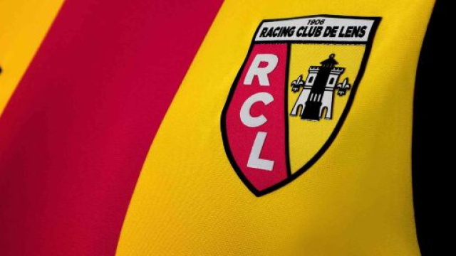 Un jeune Lensois quitte le RC Lens pour signer &agrave; l'AS Roma | Sport ... - sportbusinessmag.com