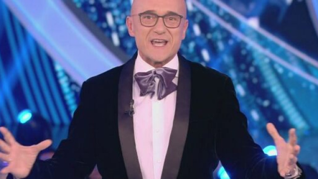 Alfonso Signorini al lavoro per il Grande Fratello Vip di settembre.