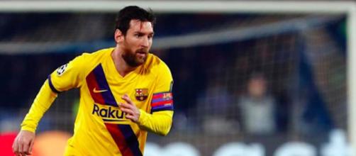 Lionel Messi pourrait sérieusement agiter le mercato, lassé de ses échecs avec son club de coeur le FC Barcelone. Credit: Instagram/leomessi