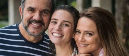 Lili e Germano serão passados para trás pela filha em 'Totalmente Demais'. (Reprodução/TV Globo)