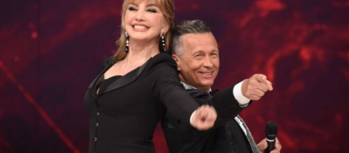 Ballando con le stelle, Alessandra Mussolini contesa tra due maestri: Fonts e Di Pasquale.