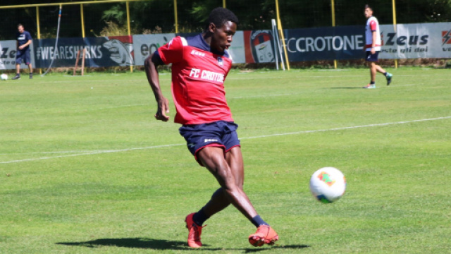 Il Crotone pensa al mercato, possibile obiettivo Lapadula.