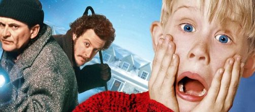 Macaulay Culkin, Joe Pesci e Daniel Stern estiveram na franquia 'Esqueceram de Mim', que estreou há 30 anos nos cinemas. (Reprodução/YouTube)