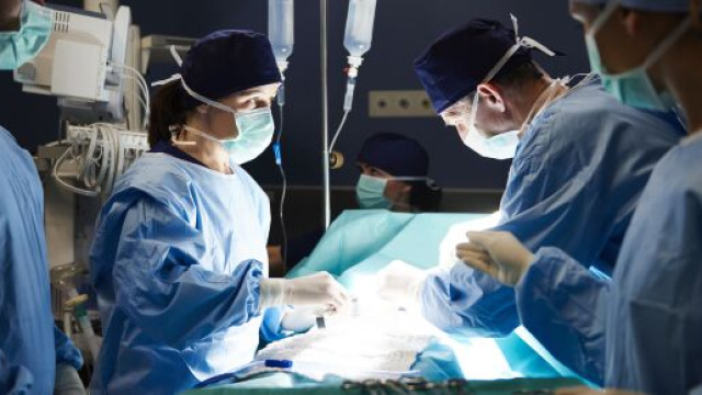 Catania, eseguito con successo primo trapianto di utero in Italia.