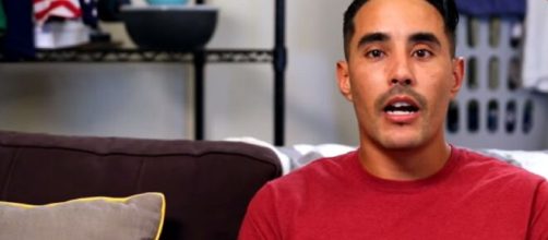 Mohamed Jbali surprises fans, looks totally different in latest picture. [Image Source: 90 Day Fiancé: YouTube]