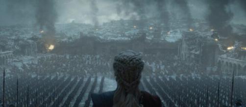 Cena do episódio final, com o resultado do Jogo dos Tronos, em 'Game Of Thrones'. (Divulgação/HBO)