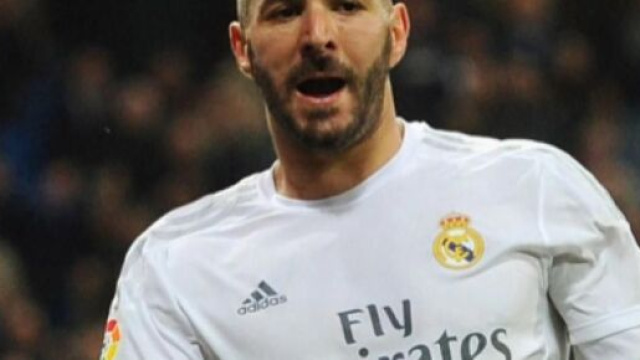 Juventus, Cristiano Ronaldo avrebbe chiesto alla dirigenza di provare a prendere Benzema.