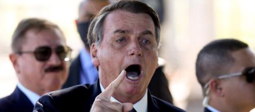 Legenda falsa tenta justificar a atitude de Bolsonaro. (Arquivo Blasting News)