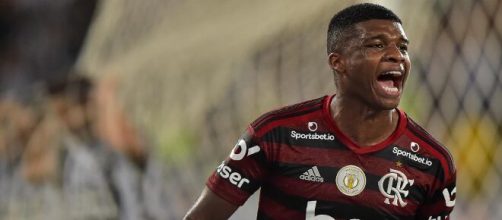 Lincoln tem proposta de empréstimo, mas Flamengo quer a venda. (Arquivo Blasting News)